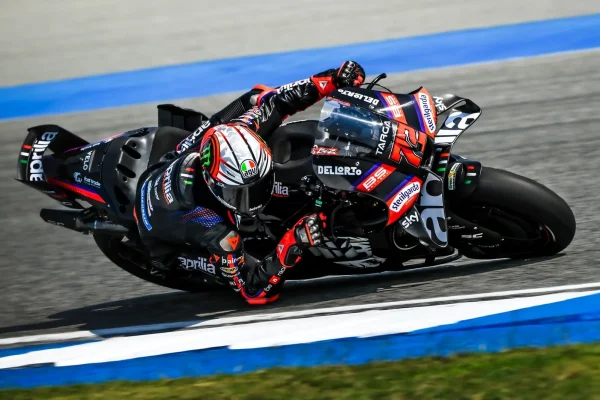 MotoGP: Bezzecchi breaks record and leads Ogura in Buriram
