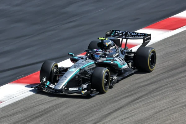 F1: FIA changes engine compression rule and hits Mercedes