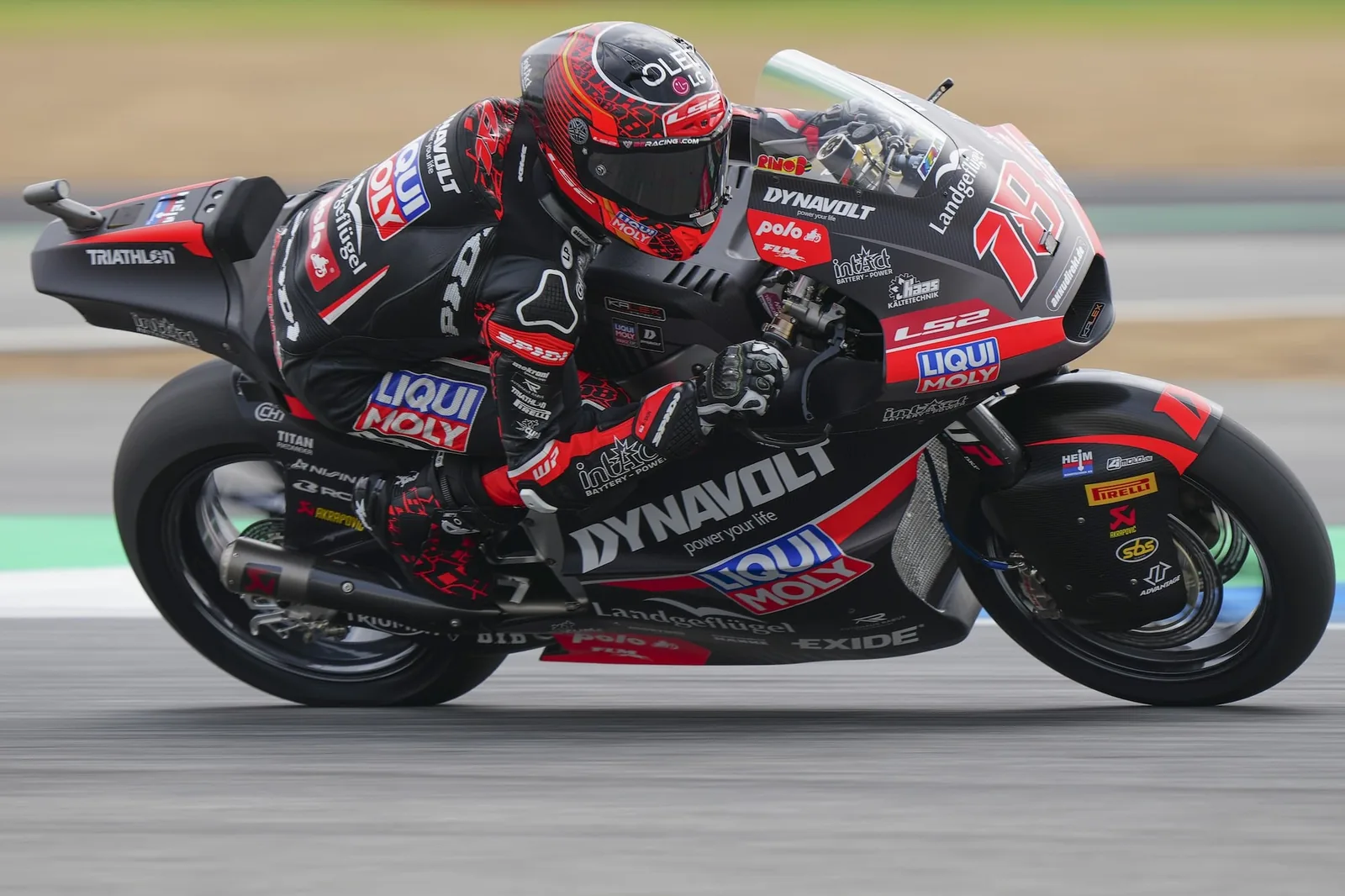 Moto2: Gonzalez flies in the rain and Alonso crashes in Q1 in Thailand