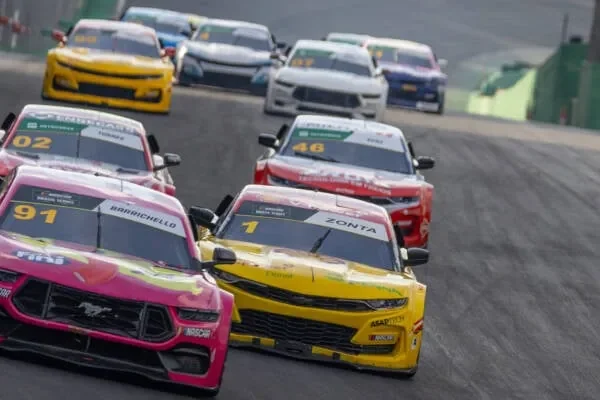 NASCAR Brasil debuts unprecedented duel format in the 2026 pre-season