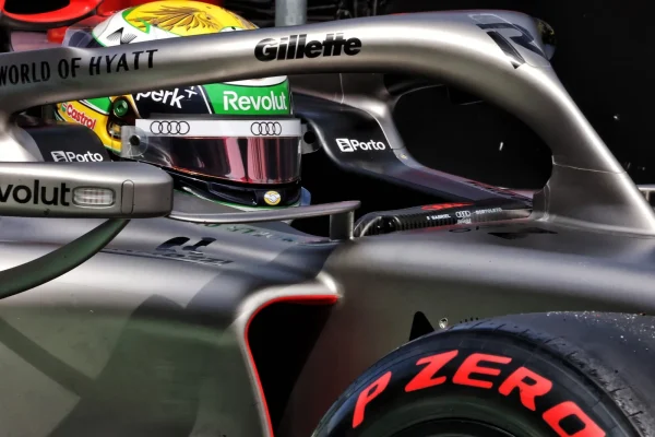 F1: Bortoleto finishes ninth in the Australian GP and starts 2026 in the points