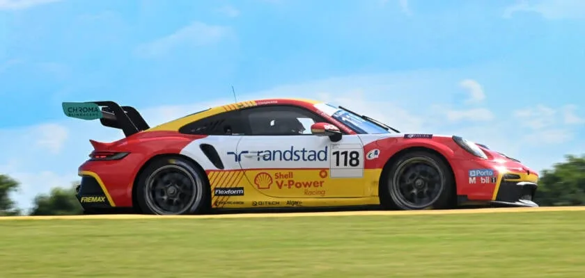 Comparatto finishes eighth in the first Porsche Carrera Cup race at Velocitta