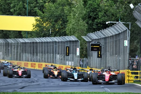 F1: First race under the new regulations earns praise from the international press