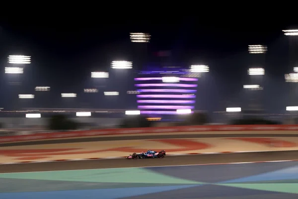 Bahrain and Saudi Arabia expand the history of cancelled F1 GPs. See list