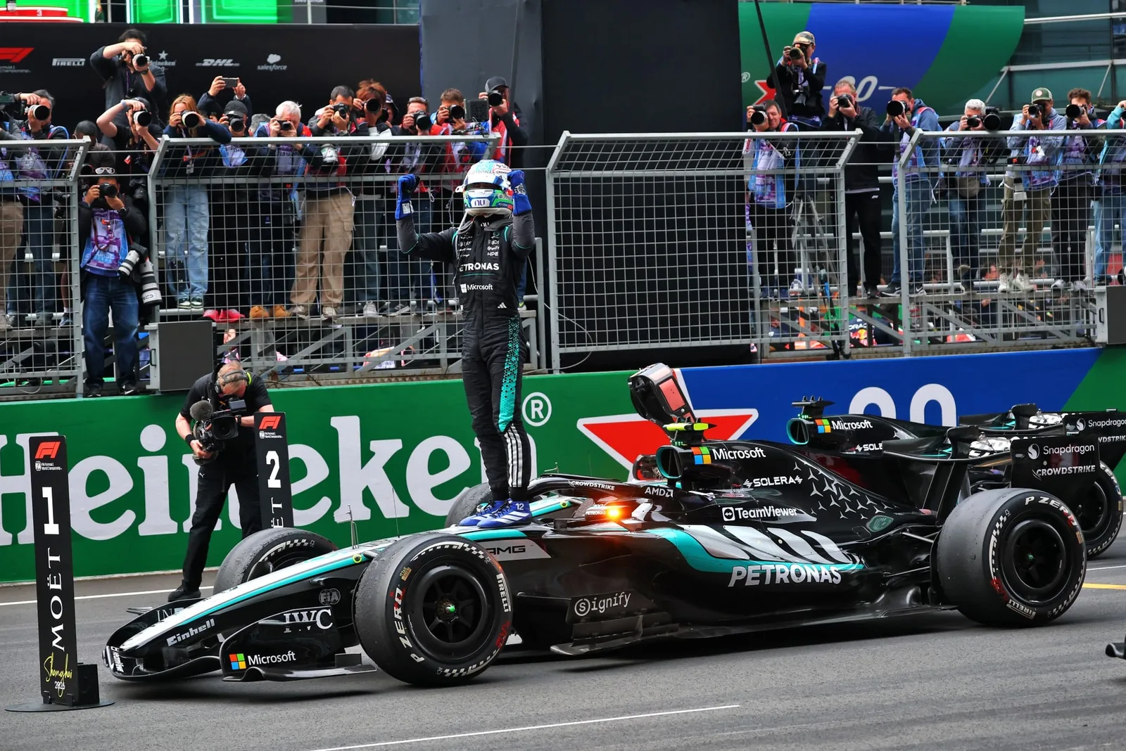F1: Antonelli speaks of incredible day with victory that is a "dream come true"