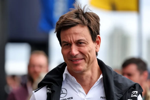 F1: Wolff declares support for engine change to 2027