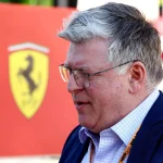 F1: Former Alpine boss says Hamilton is the last to arrive at the paddock: "He waits for the photographers"