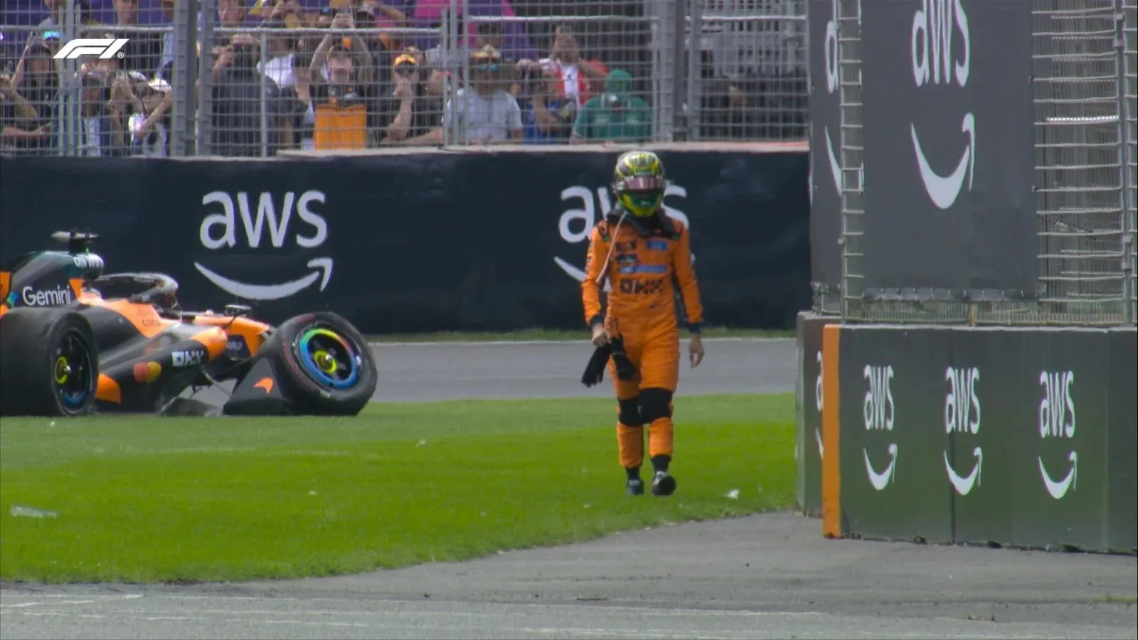 F1: Piastri apologizes after crash before the Australian GP