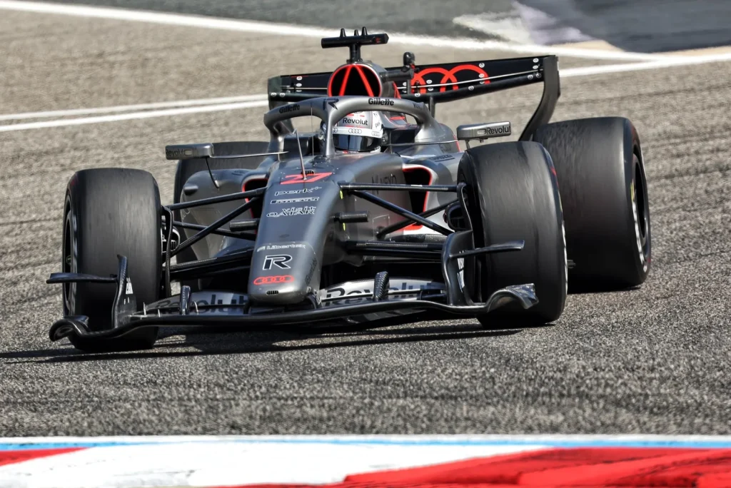 Nico Hulkenberg (GER) Audi F1 Team R26.