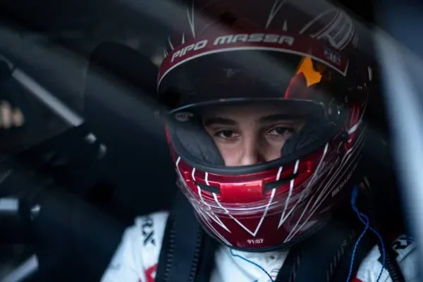 Pipo, son of Felipe Massa, talks about expectations for race 2 of the Carrera Cup Rookie