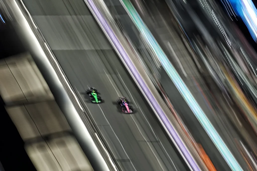 Jack Doohan (AUS) Alpine F1 Team A525 and Gabriel Bortoleto (BRA) Sauber C45 battle for position.