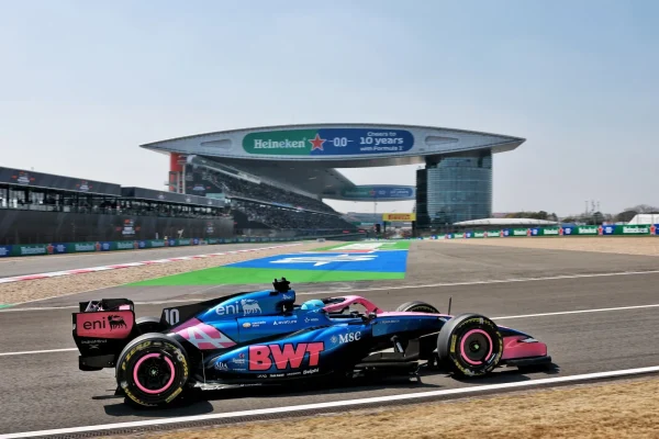 F1: Gasly keeps seventh place after incident with Verstappen in China