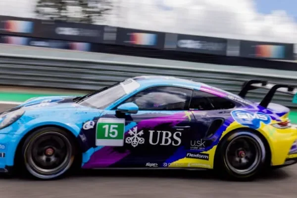 Leo Sanchez makes a good start in the Porsche Cup, but an accident complicates his race.