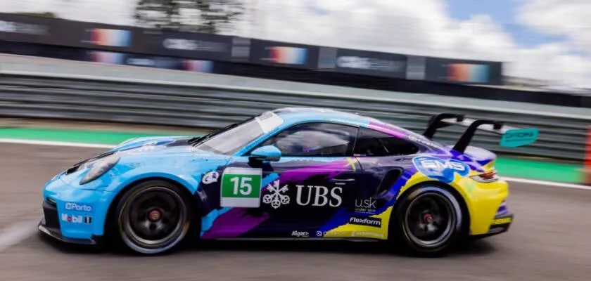 Leo Sanchez makes a good start in the Porsche Cup, but an accident complicates his race.