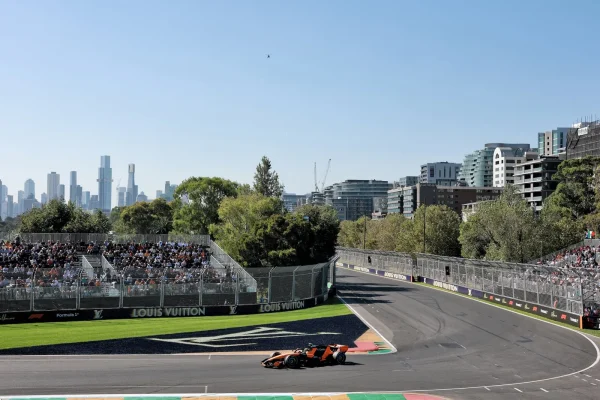 F1: McLaren explains why Norris completed few laps in Melbourne