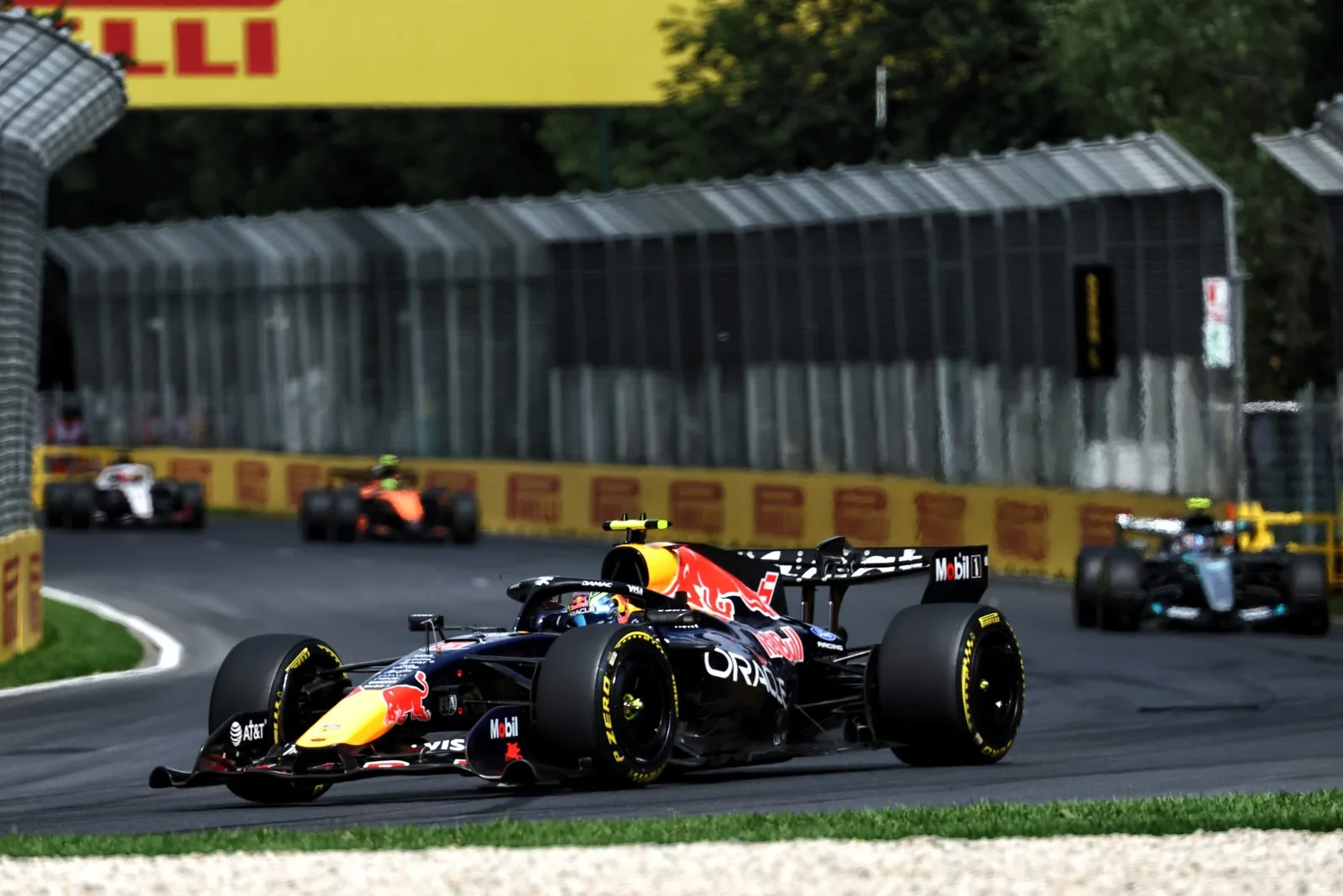 F1: Hadjar says he realized straight away that his race would end early