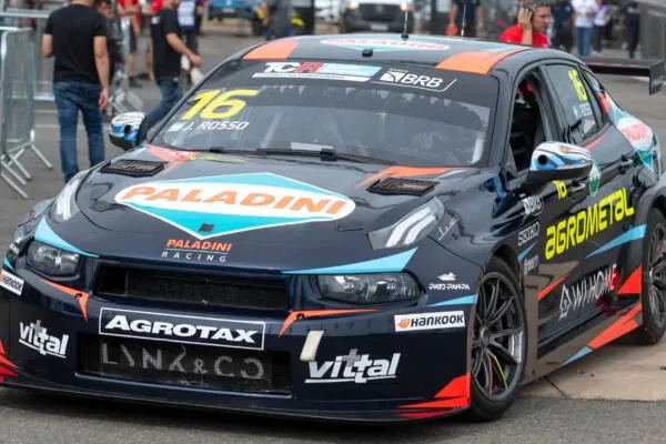 Rosso takes the lead in TCR South America after Curvelo stage