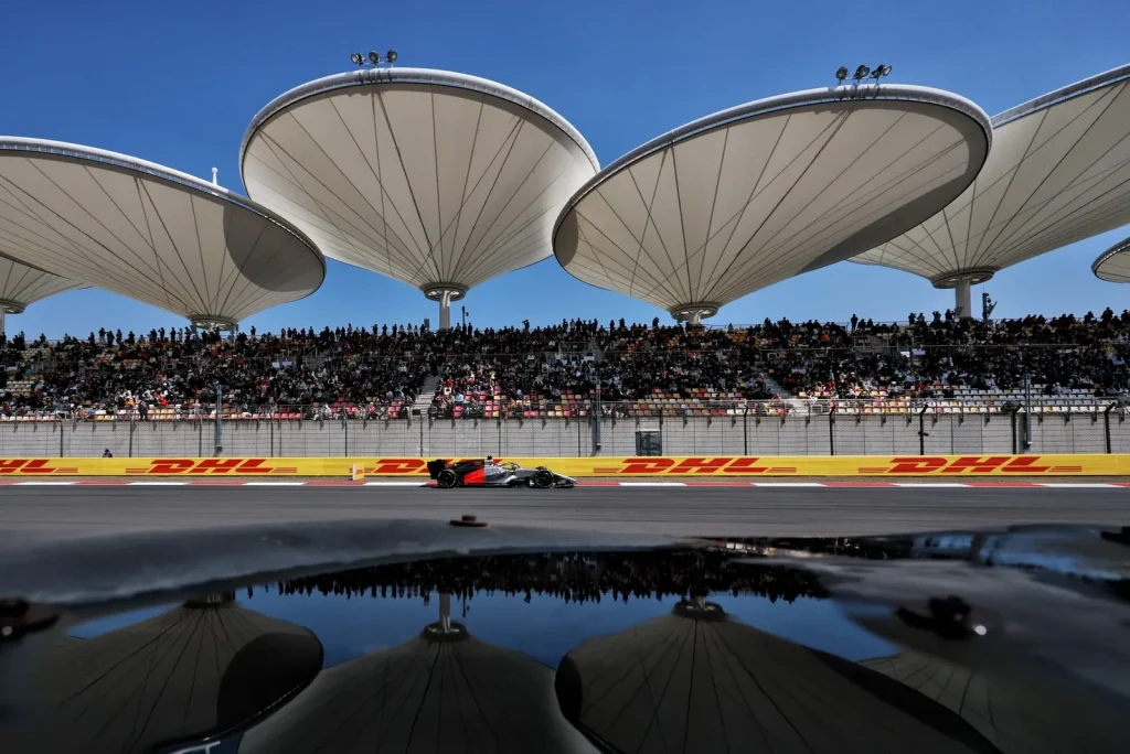 Nico Hulkenberg (GER) Audi F1 Team R26.
