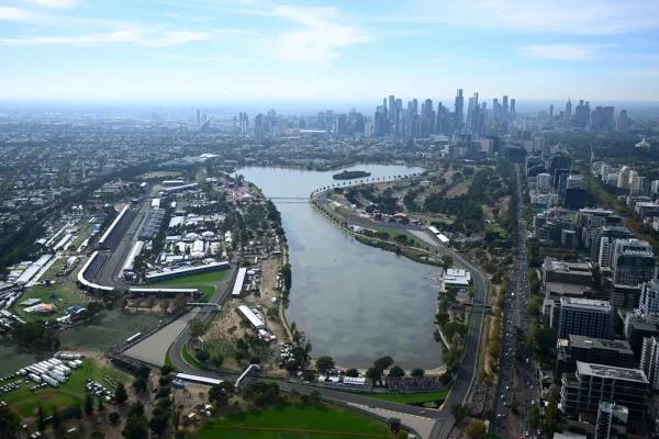 F1: Australian GP CEO reassures fans about event despite travel issues