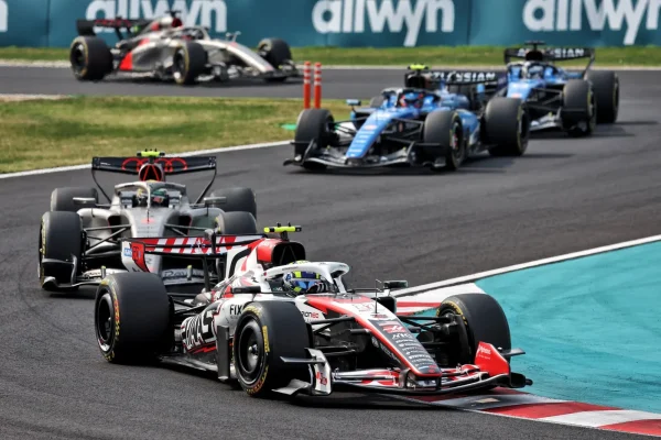 F1: Haas boss gives update on Bearman after Japan crash