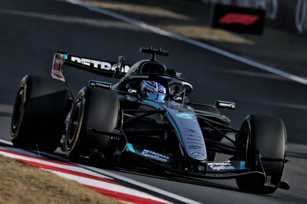 F1: Mercedes leads simulations and emerges as favorite in China