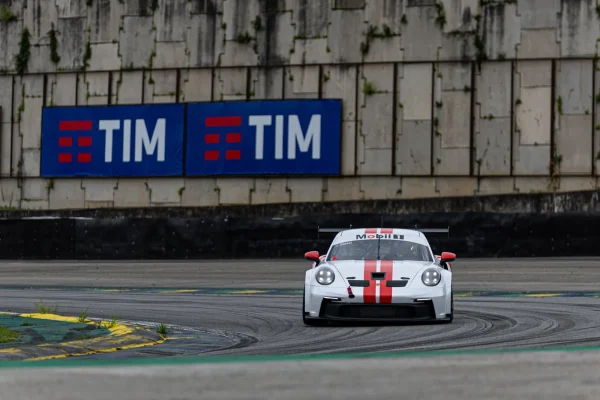 F1: Giassi wins Porsche Cup race 2 at Interlagos
