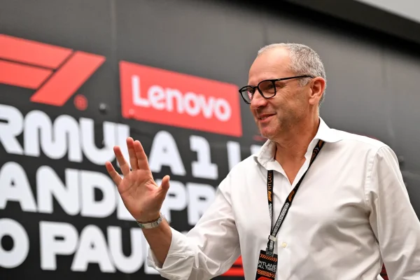 F1: Domenicali defends new regulations again, but says he "listens" to criticism