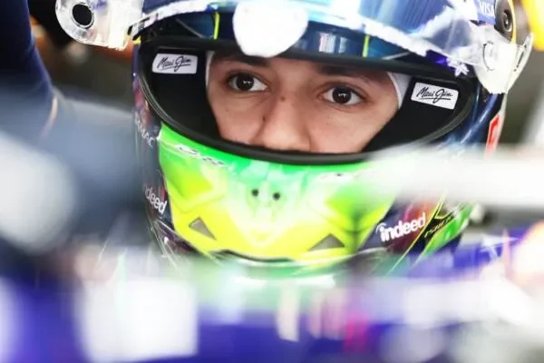 F1: Hadjar criticizes Antonelli after China Sprint incident