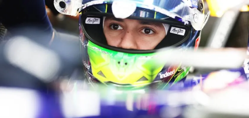 F1: Hadjar highlights difficulty of driving RB22 in Japan: "It was even dangerous"