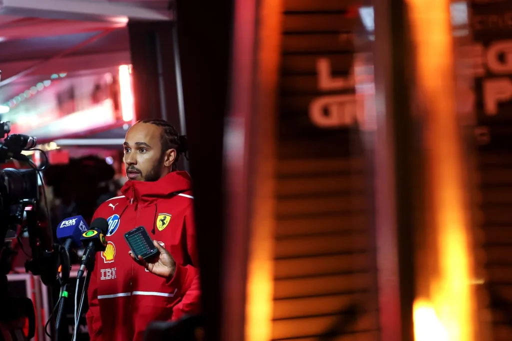 Lewis Hamilton (GBR) Ferrari.