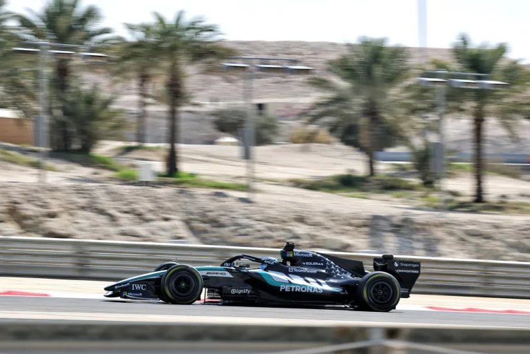 F1: Russell predicts "intriguing races" with new 2026 rules