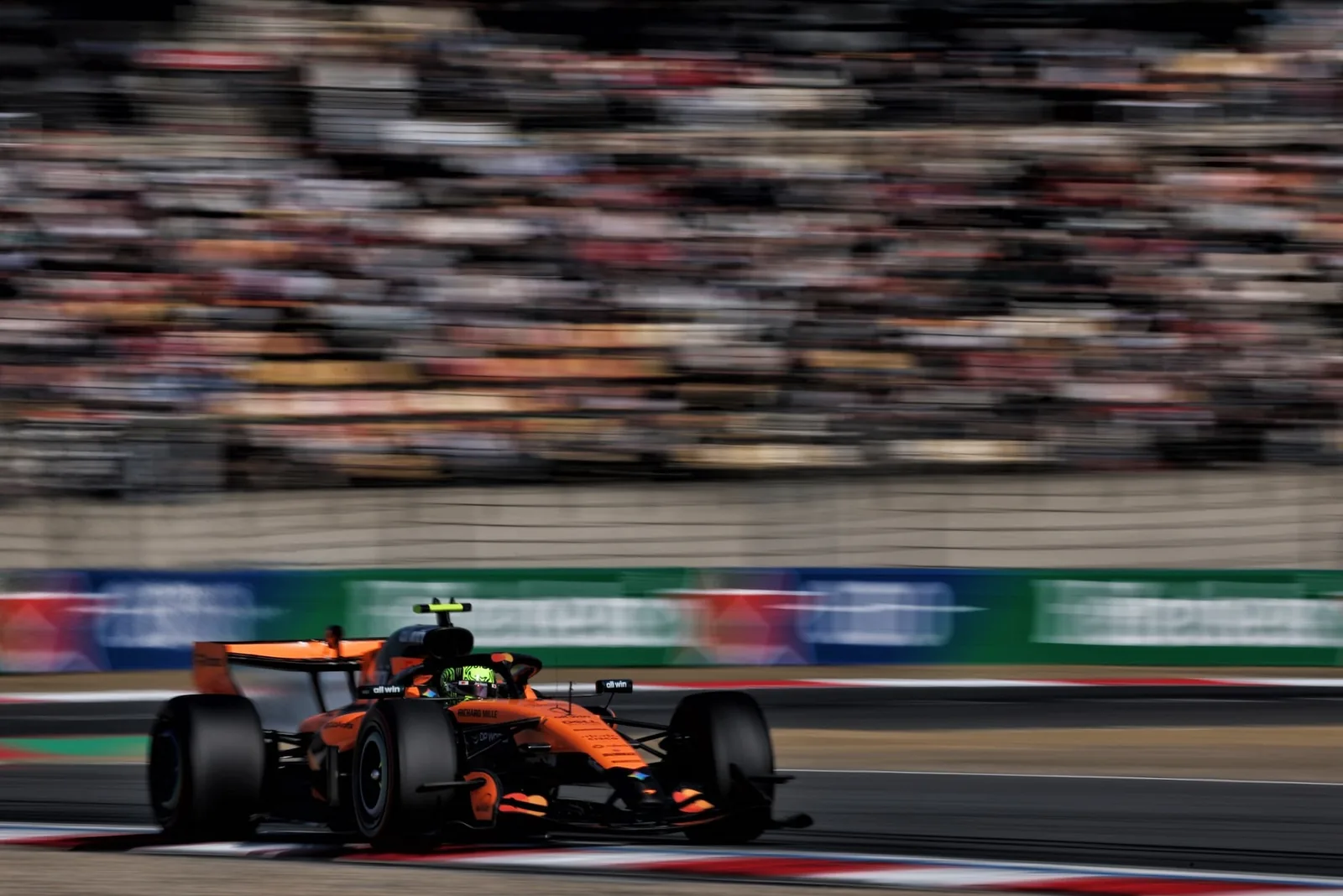 F1: Norris sees McLaren progress, but admits disadvantage to Mercedes