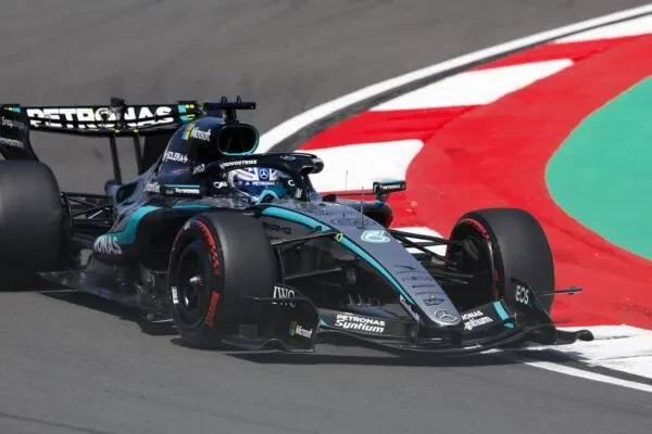 F1: “We are aware of the threat from others,” says Russell after sprint pole in China