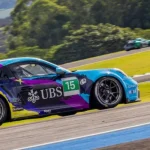 Leo Sanchez opens the Velocitta stage with top5 in his category in the Porsche Cup