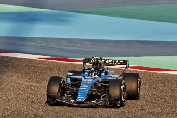 F1: Sainz admits problems and sees Williams behind in 2026