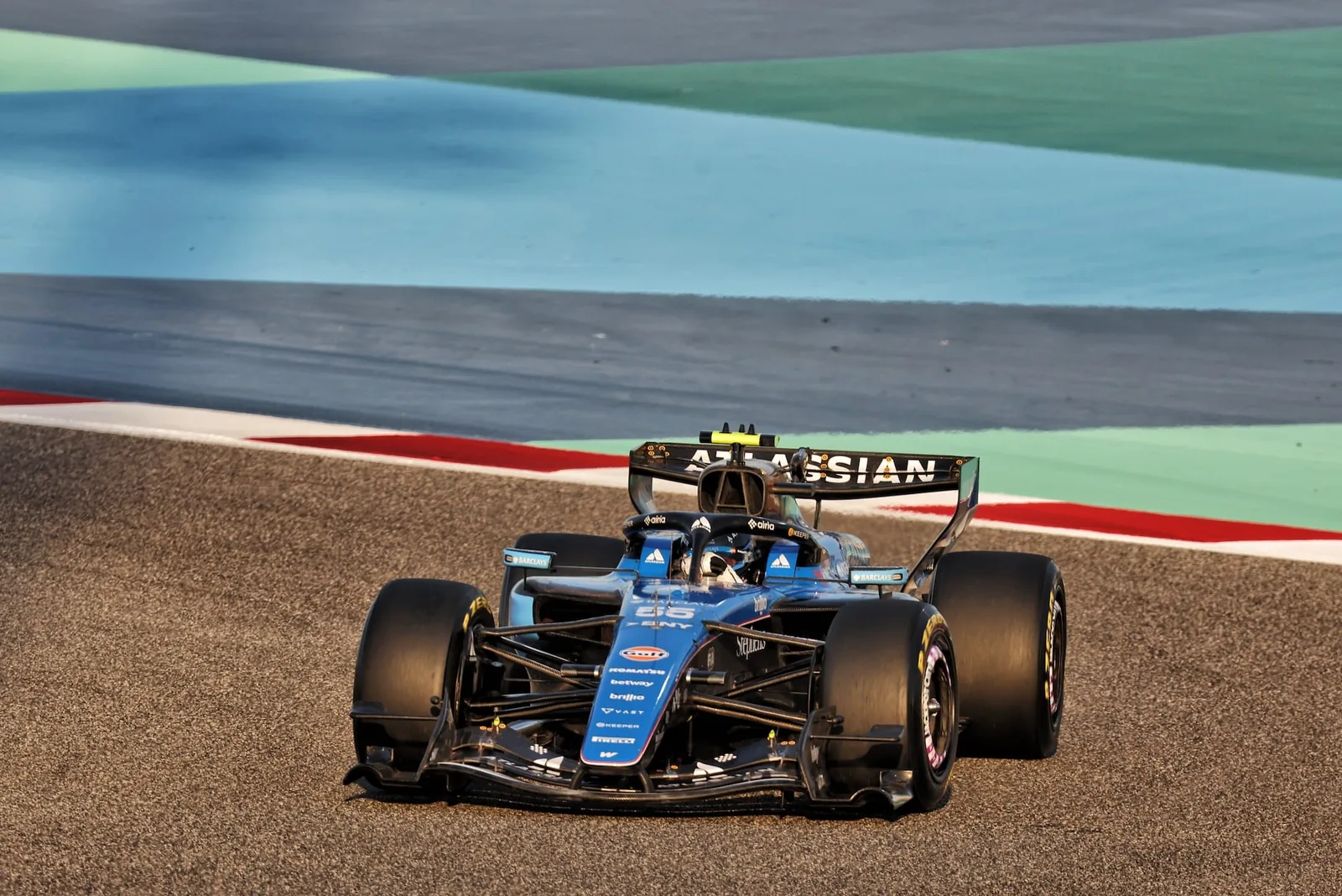 F1: Sainz admits problems and sees Williams behind in 2026