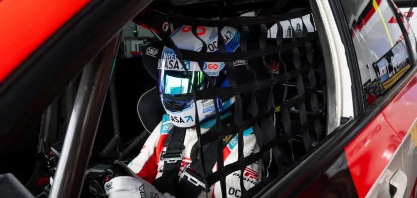 TCR: Leonel Pernía takes pole in tight qualifying in Curvelo