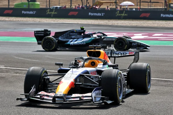 F1: Difficult Friday in China puts Racing Bulls on alert for sprint