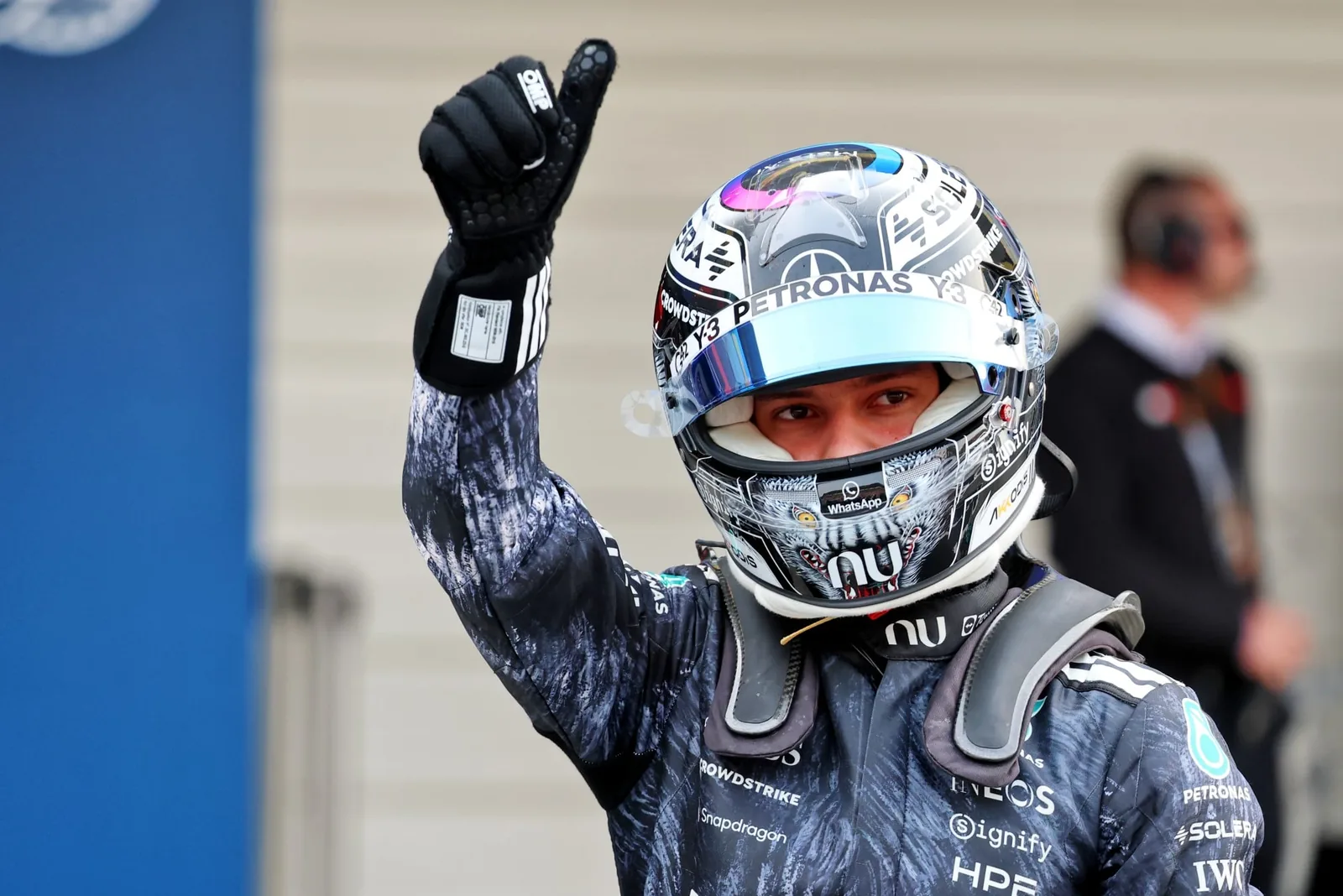 F1: Antonelli's autographed card sold for about R$ 1 million at auction