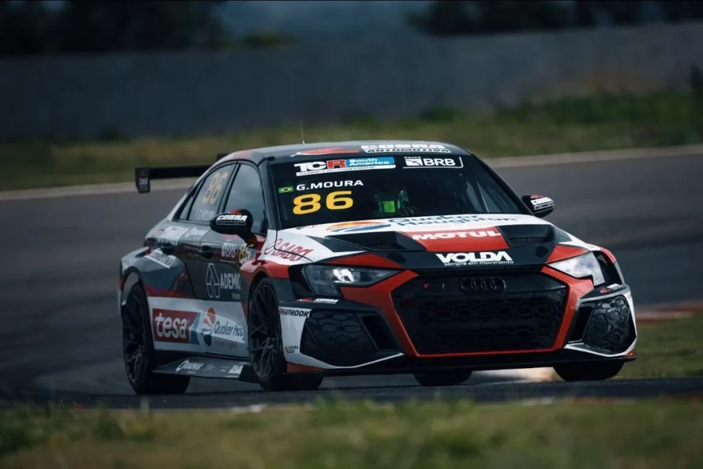 Balance marks TCR South America collective tests at Circuito dos Cristais