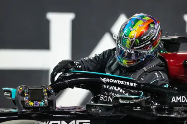F1: Ex-Mercedes highlights Hamilton's stance after Abu Dhabi 2021