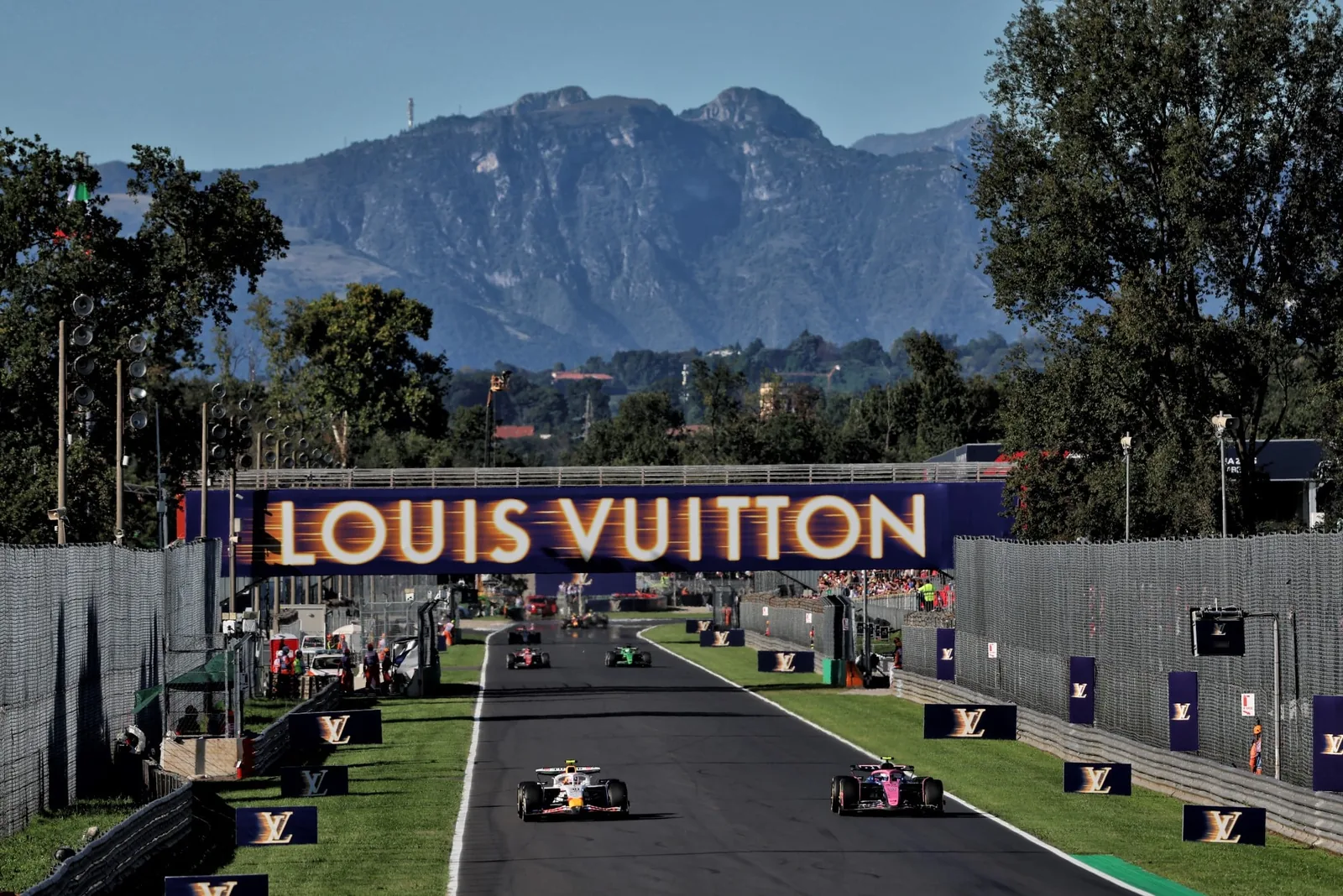 F1: Italian authorities target drivers in tax investigation