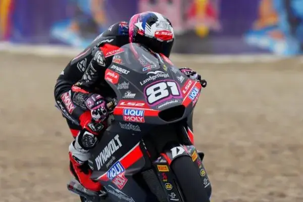 Moto2: Agius breaks record in Jerez and leads Friday; Lopez and Baltus complete the top-3