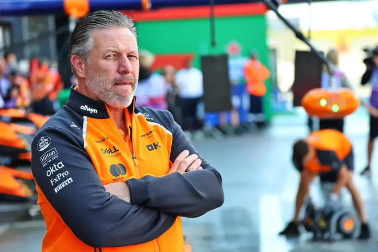 F1: McLaren CEO rebuts Mekies on Lambiase's future