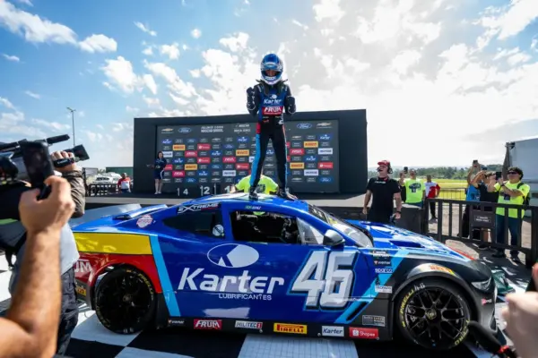 After penalty, Genz takes the win and leads the NASCAR Brasil opener