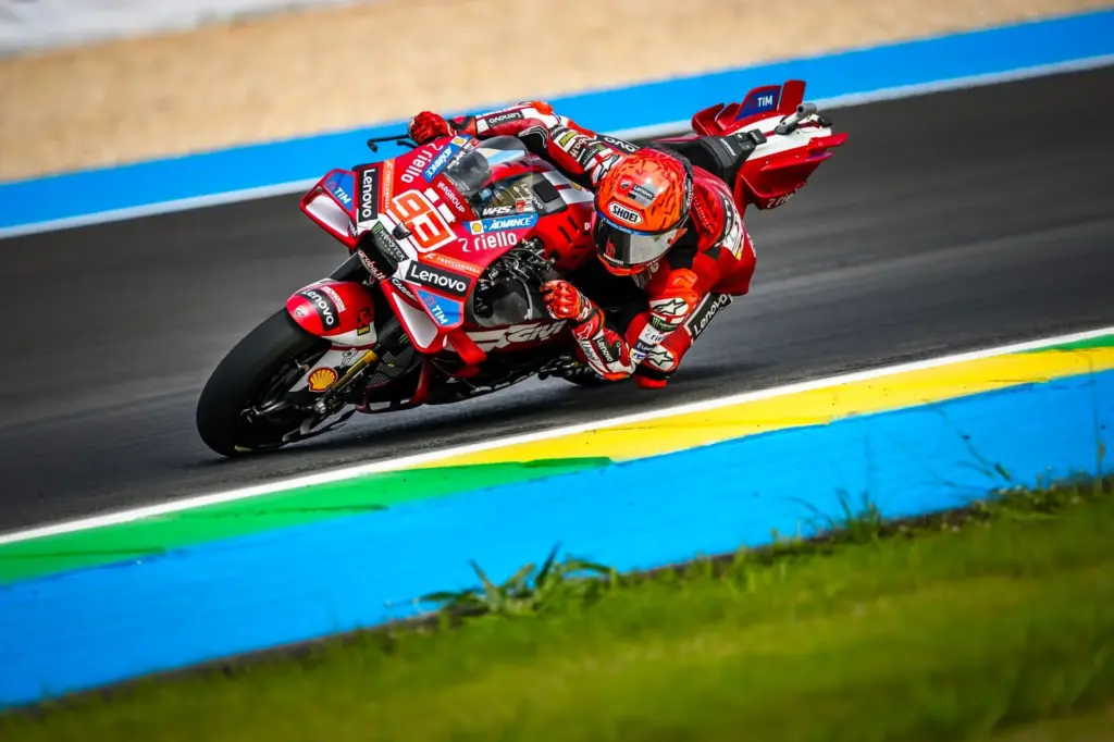 F1: Lindblad points to Márquez among his biggest idols