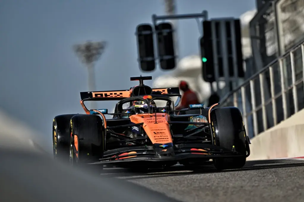 Pato O'Ward (MEX) McLaren MCL39 Reserve Driver.