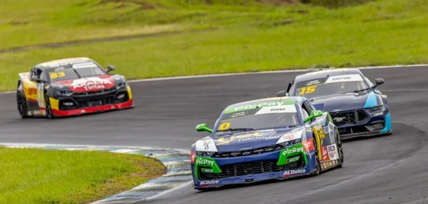 Cacá Bueno seeks new podium at the Cascavel stage of NASCAR Brazil
