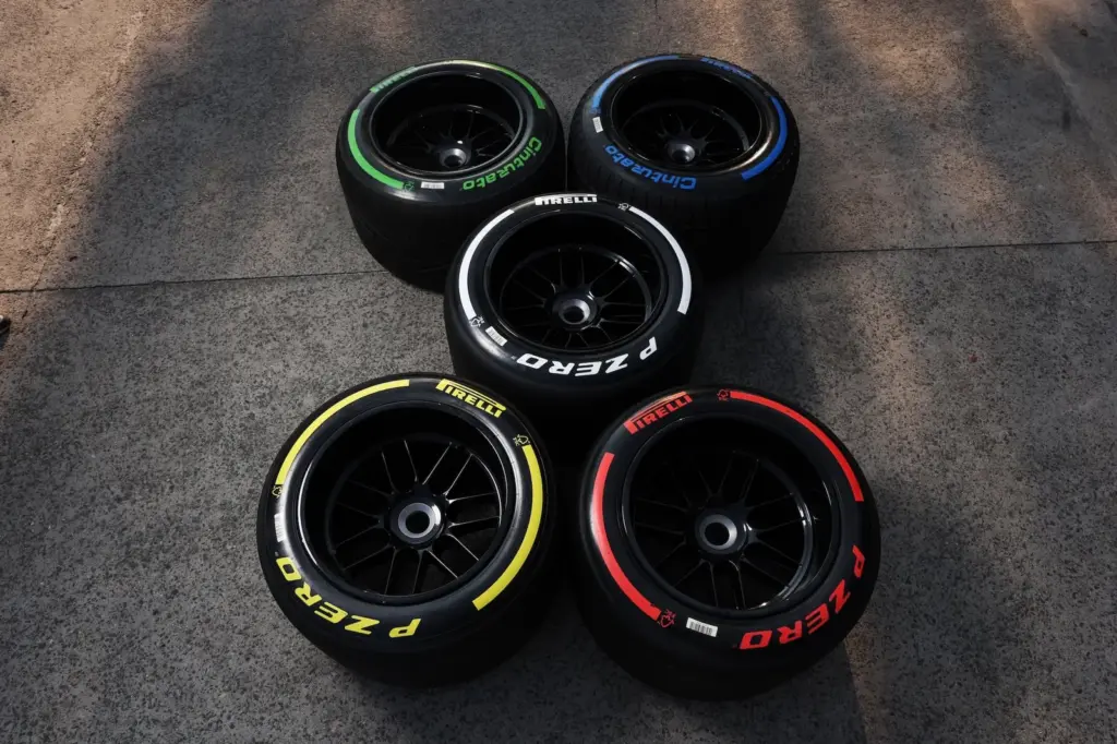 F1: Pirelli confirms softer compounds for Miami and Canada