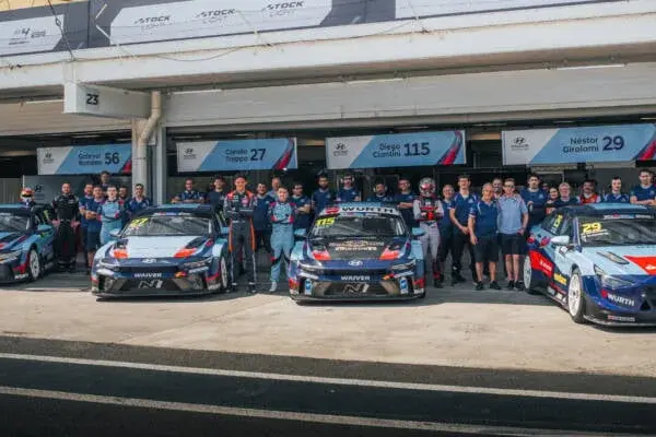 TCR: Hyundai MSA presents complete team with Brazilian driver